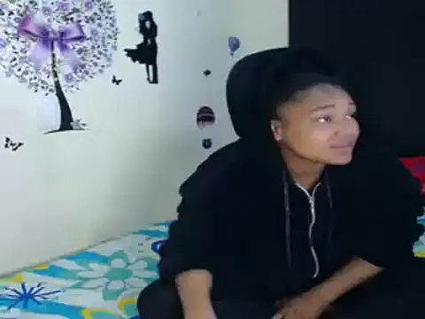 Snapshot of katty_ebonny chatting on 03-01-25, 02:15 katty ebonny online show from 03-01-25, 02:15