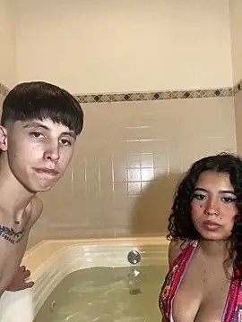 G Poseidon y Cloe online show from 12-08-24, 09:30