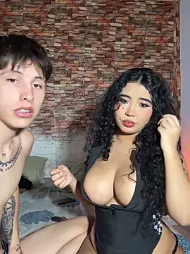 G Poseidon y Cloe online show from 10-17-25, 01:20