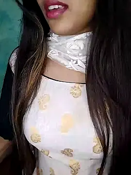 Sreya213 online show from 01-13-25, 06:38