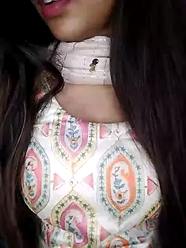 Sreya213 online show from 01-21-25, 07:39