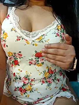 Rina777o online show from 04-09-26, 01:29