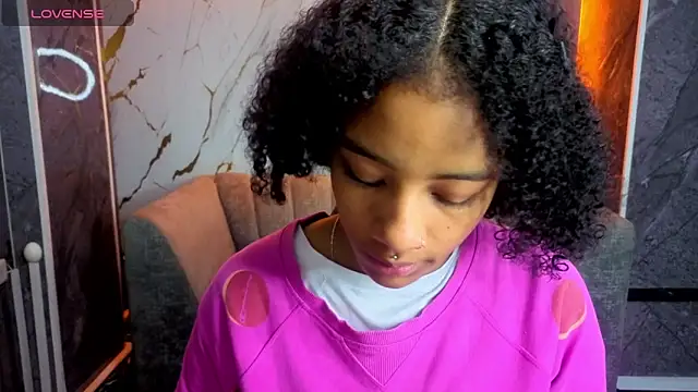 Violeth b online show from 11-15-25, 12:42