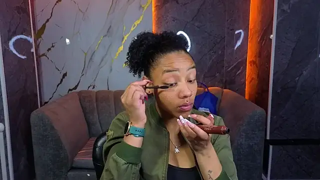 Violeth b online show from 11-10-25, 12:54