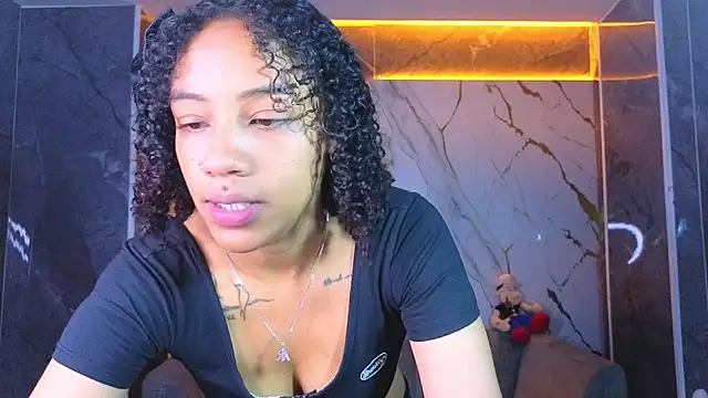 Violeth b online show from 07-11-26, 01:44