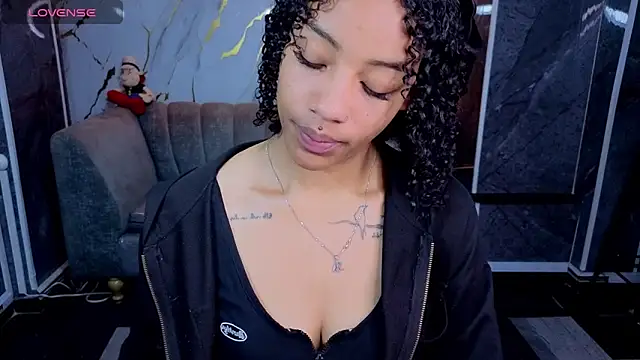 Violeth b online show from 04-18-26, 01:02