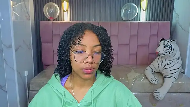 Violeth b online show from 03-06-26, 01:17