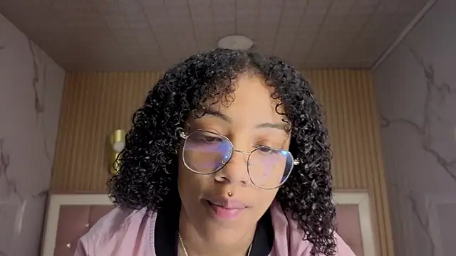 Violeth b online show from 12-18-25, 12:42