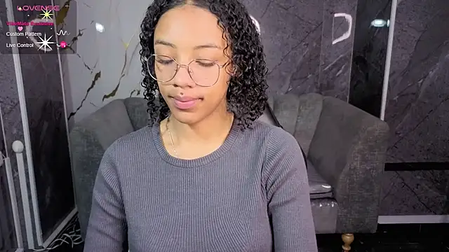 Violeth b online show from 02-21-26, 12:51