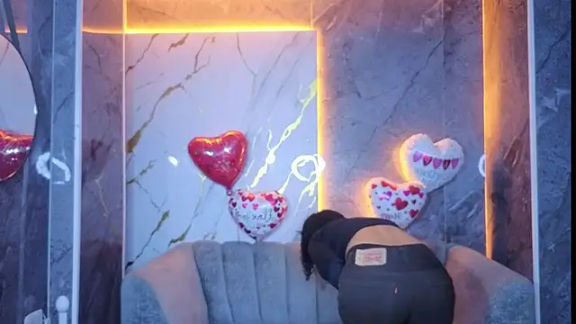 Violeth b online show from 02-13-26, 01:11