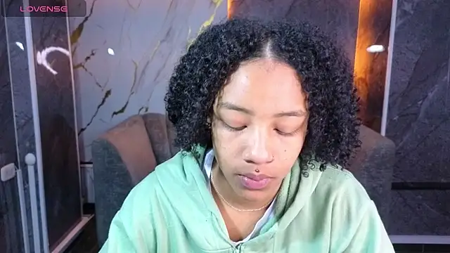 Violeth b online show from 10-29-25, 12:48