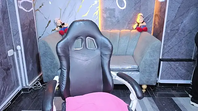 Violeth b online show from 04-07-26, 12:51