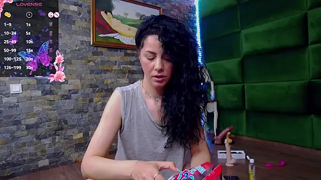 SelenSummer online show from 04-19-26, 04:02
