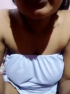 Snapshot of Diwya69 chatting on 07-29-26, 07:57 Diwya69 online show from 07-29-26, 07:57