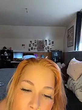 elina may online show from 11-11-25, 10:32