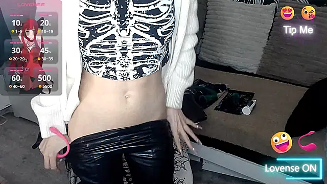 LisandreLaVenale online show from 02-26-25, 09:09