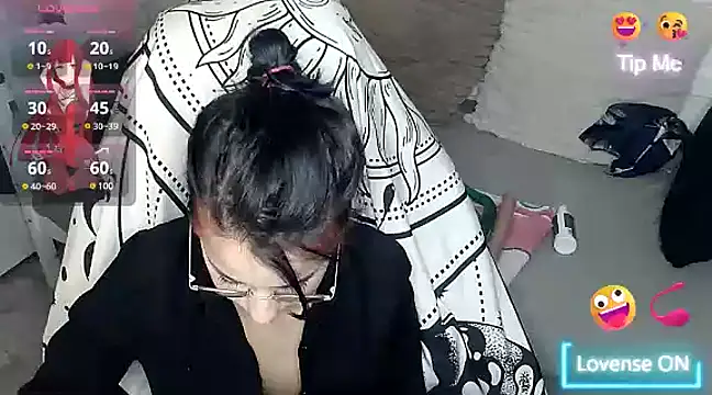 LisandreLaVenale online show from 02-16-25, 10:11