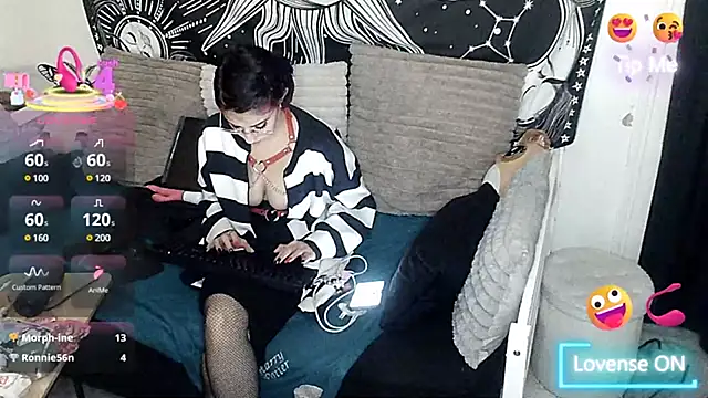 LisandreLaVenale online show from 03-16-25, 08:10