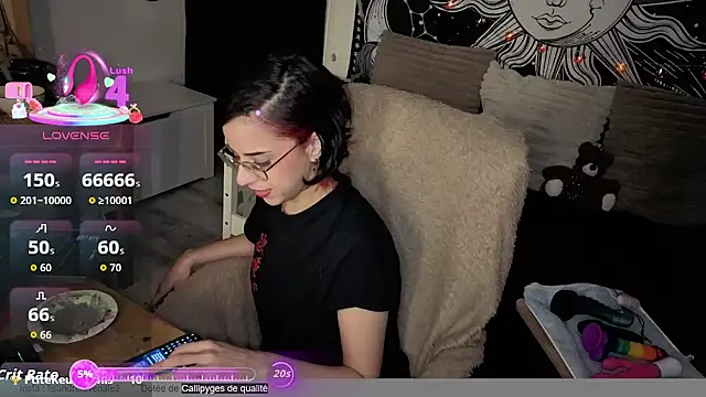 LisandreLaVenale online show from 09-17-25, 10:12