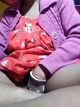 Snapshot of Satheroy chatting on 12-25-24, 11:54 Satheroy online show from 12-25-24, 11:54