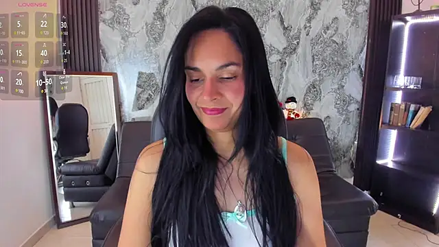 Carlota milf 30 online show from 12-06-24, 06:44