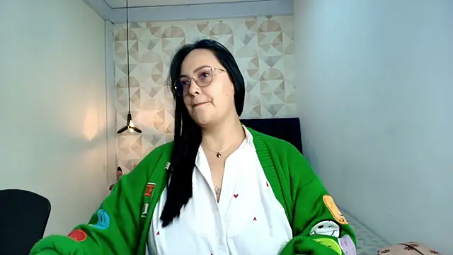 Snapshot of veronicabbw chatting on 10-23-25, 12:04 veronicabbw online show from 10-23-25, 12:04