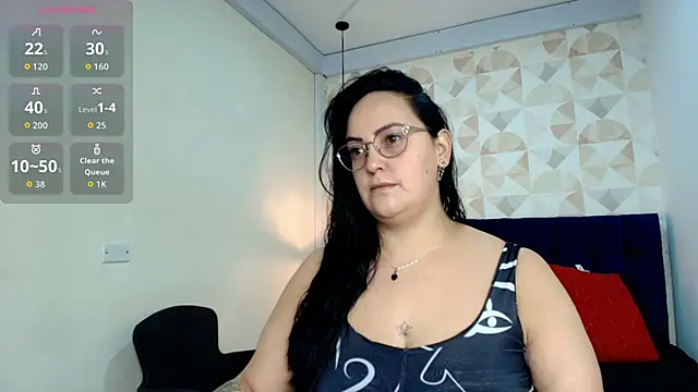 Snapshot of veronicabbw chatting on 10-04-25, 12:17 veronicabbw online show from 10-04-25, 12:17