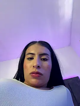 IssabellaLopez online show from 10-29-25, 03:00