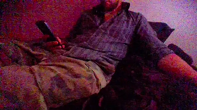 Snapshot of FvckinFronk97 chatting on 04-23-26, 10:22 FvckinFronk97 online show from 04-23-26, 10:22