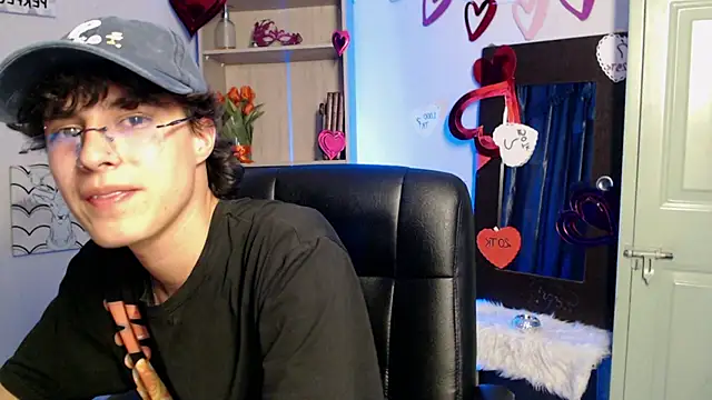 Jeam hot online show from 02-25-25, 12:36