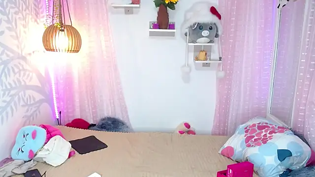 Alison Wiley online show from 12-04-25, 07:40