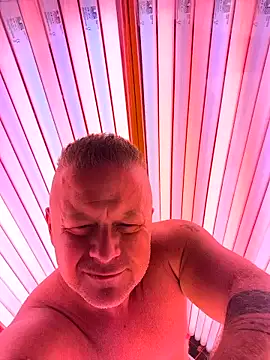 swingr online show from 12-04-25, 01:54