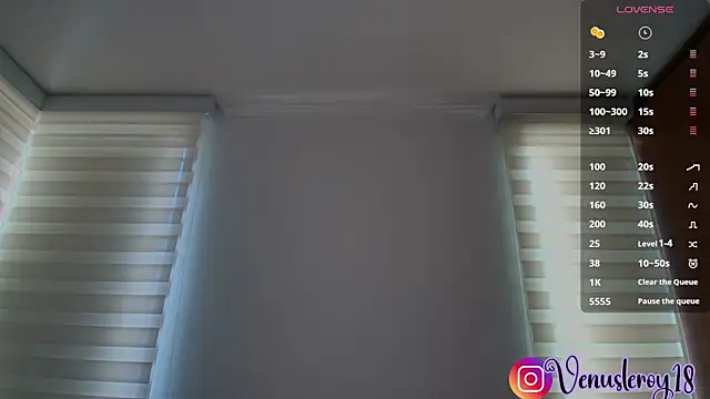 venusleroy  online show from 11-02-25, 07:52