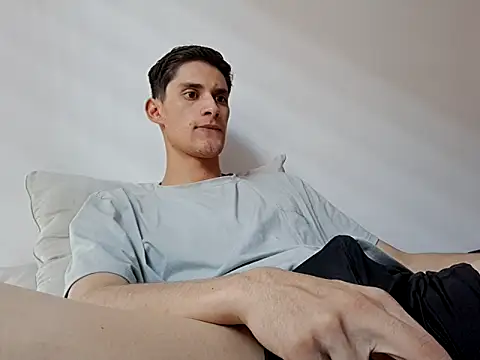 Snapshot of Flaco20xx chatting on 02-07-26, 08:28 Flaco20xx online show from 02-07-26, 08:28