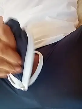 El baby12 online show from 11-19-25, 09:42