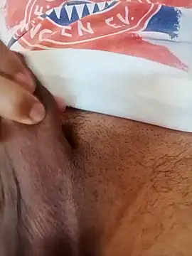 El baby12 online show from 10-25-25, 09:08