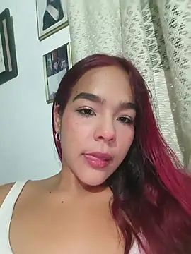 Snapshot of SweetFortuner chatting on 07-06-26, 08:54 SweetFortuner online show from 07-06-26, 08:54