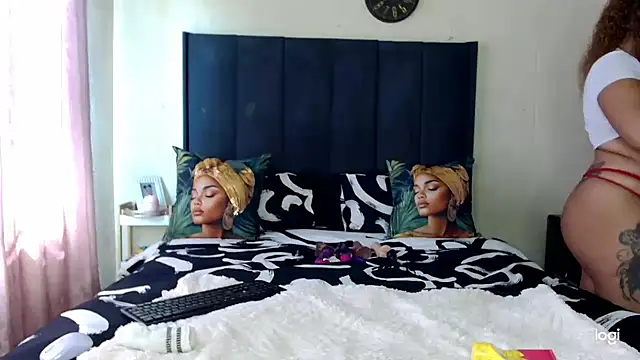 quenliyasa online show from 11-07-25, 07:35