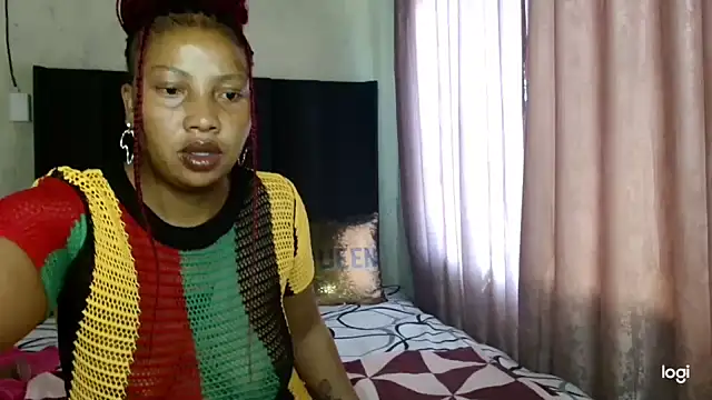 Snapshot of quenliyasa chatting on 09-21-25, 07:35 quenliyasa online show from 09-21-25, 07:35