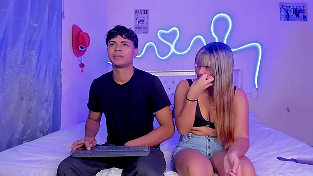 dafnezahiraa  online show from 11-02-25, 12:59