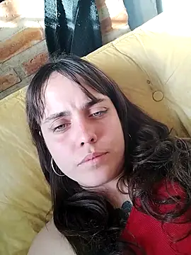 lucylovles online show from 11-08-25, 10:41