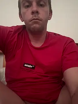 Snapshot of aus_guy93 chatting on 09-18-25, 08:39 aus guy93 online show from 09-18-25, 08:39