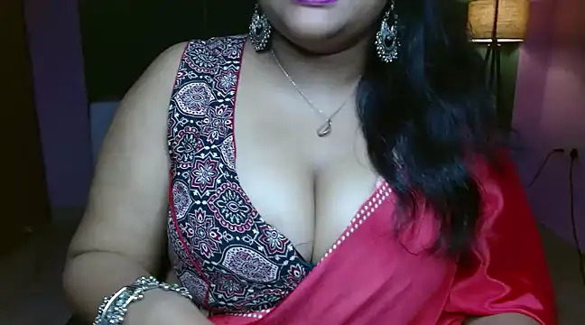 Snapshot of Naughty_Ayesha1 chatting on 03-17-25, 06:00 Naughty Ayesha1 online show from 03-17-25, 06:00