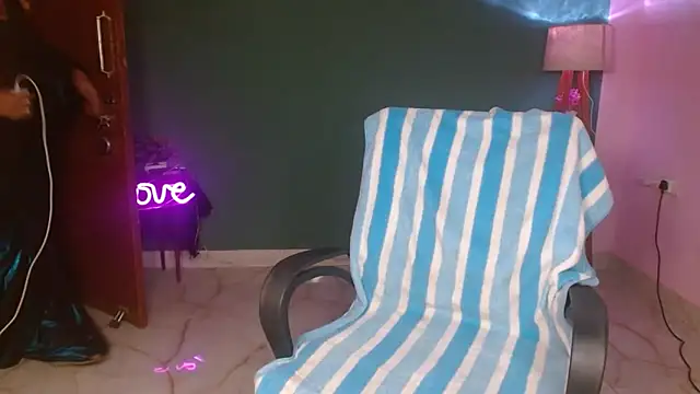 Naughty Ayesha1 online show from 02-01-26, 04:16