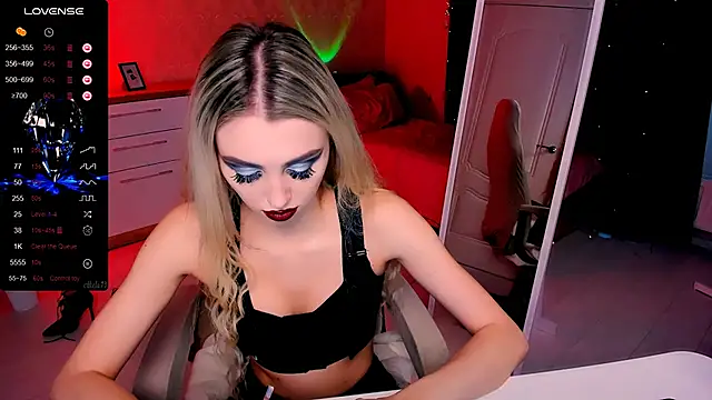 Emilia Klar online show from 02-08-26, 08:12