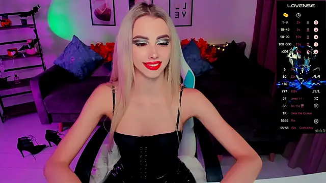 Emilia Klar online show from 10-20-25, 03:01