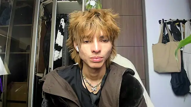 santy-kitty online show from 02-22-25, 06:28