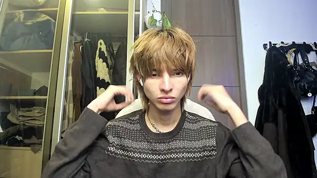 santy-kitty online show from 03-04-25, 02:49