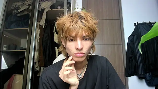 santy-kitty online show from 02-22-25, 03:23