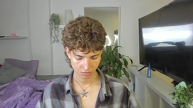 santy-kitty online show from 11-11-25, 03:56